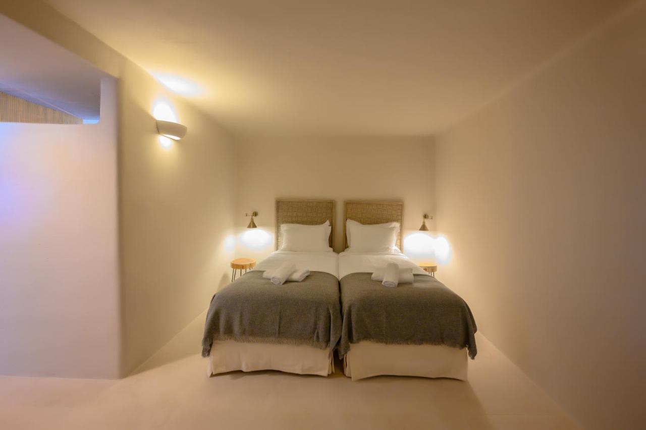 Elements Cave Suites Megalochori (Santorini) Exterior foto