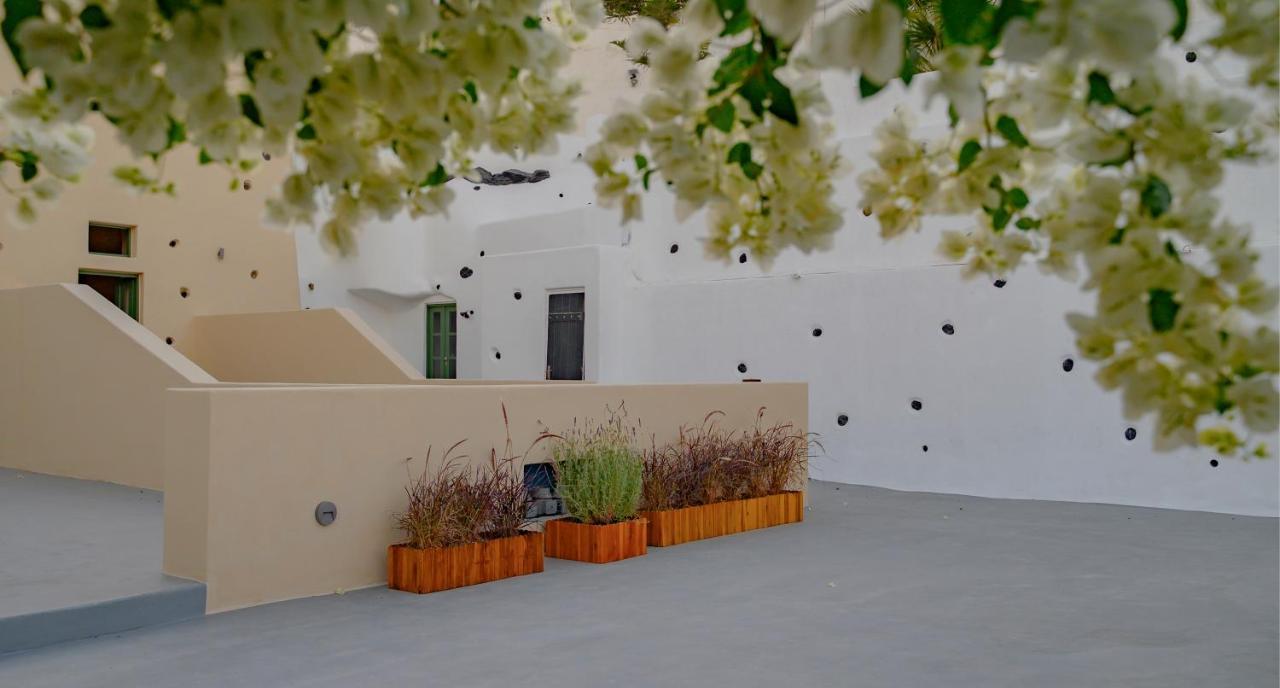 Elements Cave Suites Megalochori (Santorini) Exterior foto