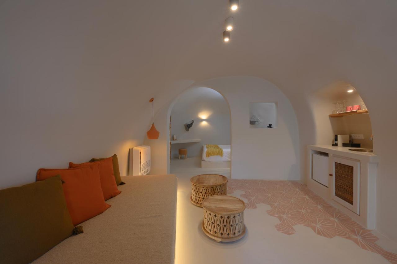 Elements Cave Suites Megalochori (Santorini) Exterior foto