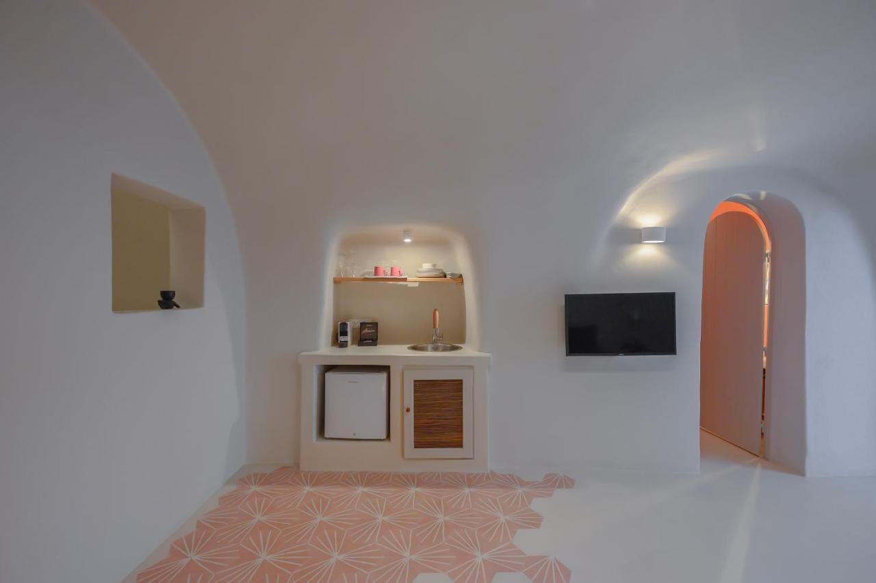 Elements Cave Suites Megalochori (Santorini) Exterior foto